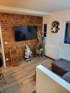 TV a/nebo společenská místnost v ubytování Appartement T2 cosy
