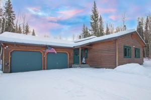 Fly Away Home with Aurora Views v zimě