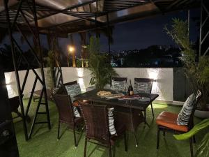 Balkón nebo terasa v ubytování La Maison Blanche + 17 fotografií