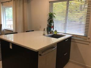 ロンドンにあるSplendid Modern Bungalow Suited For Big Groupsのギャラリーの写真