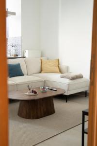 Χώρος καθιστικού στο Cozy and luxurious apartment in Brussels, Laeken