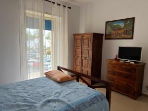 Μια τηλεόραση ή/και κέντρο ψυχαγωγίας στο Milena apartment