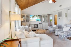 Μια τηλεόραση ή/και κέντρο ψυχαγωγίας στο 7121 - The Shelter