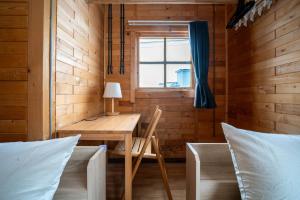 Llit o llits en una habitació de c-flat