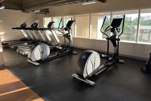 Fitness centrum a/nebo fitness zařízení v ubytování One bedroom Condo Suite in Bacolod City