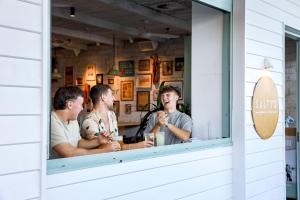 Гости Wake Up! Bondi Beach