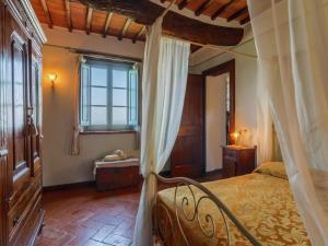 Posteľ alebo postele v izbe v ubytovaní Villa in Cortona with Private Pool
