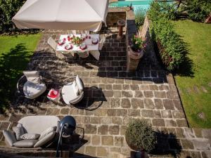 Vonkajšia záhrada v ubytovaní Villa in Cortona with Private Pool
