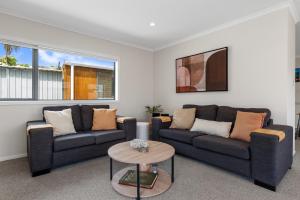 Φωτογραφία από το άλμπουμ του Unwind Papamoa Beach - Papamoa Holiday Home σε Papamoa