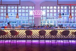 Bebidas em Wink Icon Hotel Danang Riverside - Luxury Suites - 24hrs Stay & Rooftop Pool Bar