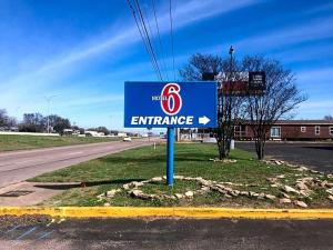 Certifikát, hodnocení, plakát nebo jiný dokument vystavený v ubytování Motel 6-Waco, TX