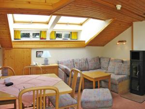 Posedenie v ubytovaní Chalet in Dienten by Ski Slopes & Wellness