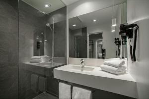 Baðherbergi á Four Points Flex by Sheraton Horsens