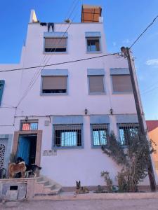 Edificio en el que se encuentra el albergue