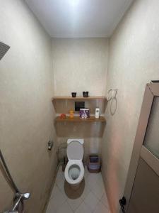 Un baño de Atlantic Vibes Surf Hostel