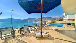 Naturlandskabet i nærheden af villaen