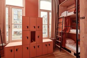 The Elephant Hostel客房内的一张或多张床位