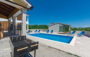 Basen w obiekcie Villa Santa Lucia - Istrian Oasis lub w pobliżu