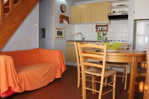 Fotografie z fotogalerie ubytování SP200-056 Maison 3 pièces mezzanine SAINT PIERRE LA MER v destinaci Saint Pierre La Mer