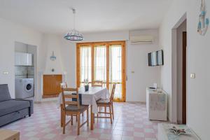 Photo de la galerie de l'établissement Appartamento Venere - YourPlace Abruzzo, à Fossacesia