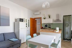 Kuchyň nebo kuchyňský kout v ubytování Borgo Marino sud - YourPlace Abruzzo