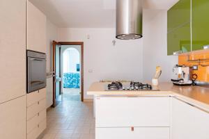 Η κουζίνα ή μικρή κουζίνα στο La Rocchetta