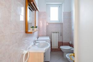 Ванна кімната в Vallevo 42 - YourPlace Abruzzo