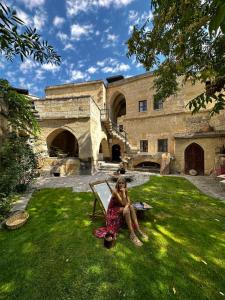 A garden outside Les Maisons De Cappadoce