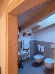 Koupelna v ubytování Garni B&B Mozart Nesthouse