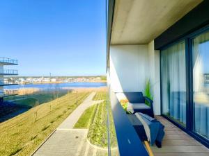 Ban công/sân hiên tại Blue Pearl - Relaxation - Sauna, Pool, Fitness