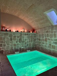 Bazén v ubytování Midi Pool Villa & SPA nebo v jeho okolí