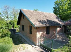 Bygningen som feriehuset ligger i