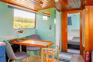 Fotografie z fotogalerie ubytování Floating B&B Amsterdam v destinaci Amsterdam