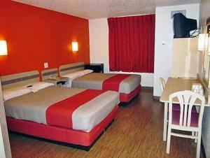 Postel nebo postele na pokoji v ubytování Motel 6-McKinney, TX - North