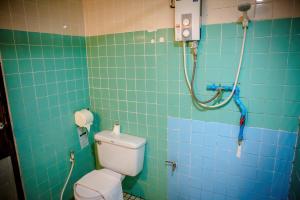 Lukmuang 2 Hotel的一间浴室