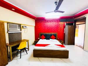 Katil atau katil-katil dalam bilik di Hotel Classical Opposite Nizamuddin Railway Station