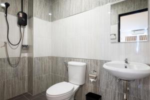 Ένα μπάνιο στο Rim Apartment Pattaya +35 φωτογραφίες
