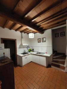 Kuchyň nebo kuchyňský kout v ubytování CASA PARTINGOLI