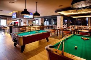 Biliár nebo kulečník v ubytování Riu Negril - All Inclusive