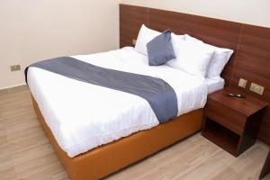 Postel nebo postele na pokoji v ubytování Burton Resort