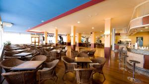 Gallery image of Hotel Monarque Torreblanca in Fuengirola