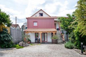 O edifcio onde the country house est situado