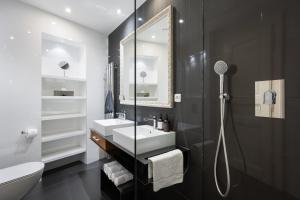 Un baño de MOOo Downtown