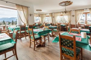 Restaurace v ubytování Nord Hotel + 25 fotografií