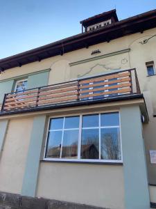 Budova, kde se apartmán nachází