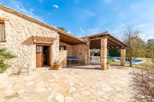 Bazén v ubytovaní Villa Perdiu Vell Petit by Sealand Villas alebo v jeho blízkosti