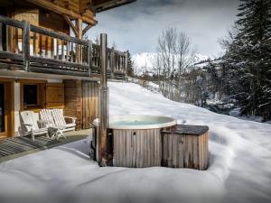 Obiekt Lodge le Chevreuil - OVO Network zimą