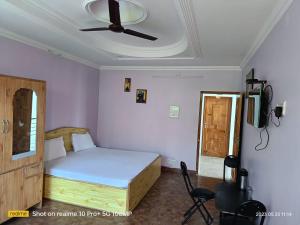 Hotel Alpine View客房内的一张或多张床位