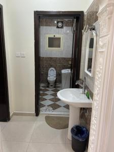 Ένα μπάνιο στο شقق زد السكنية