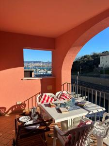 A balcony or terrace at Apartment Giulia Még 7 kép